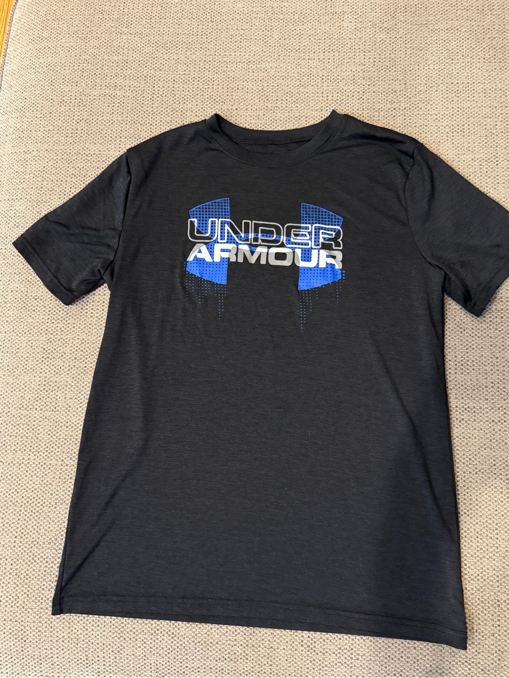 Under Armour Men’s Black Short Sleeve Logo Tee with Blue Accent